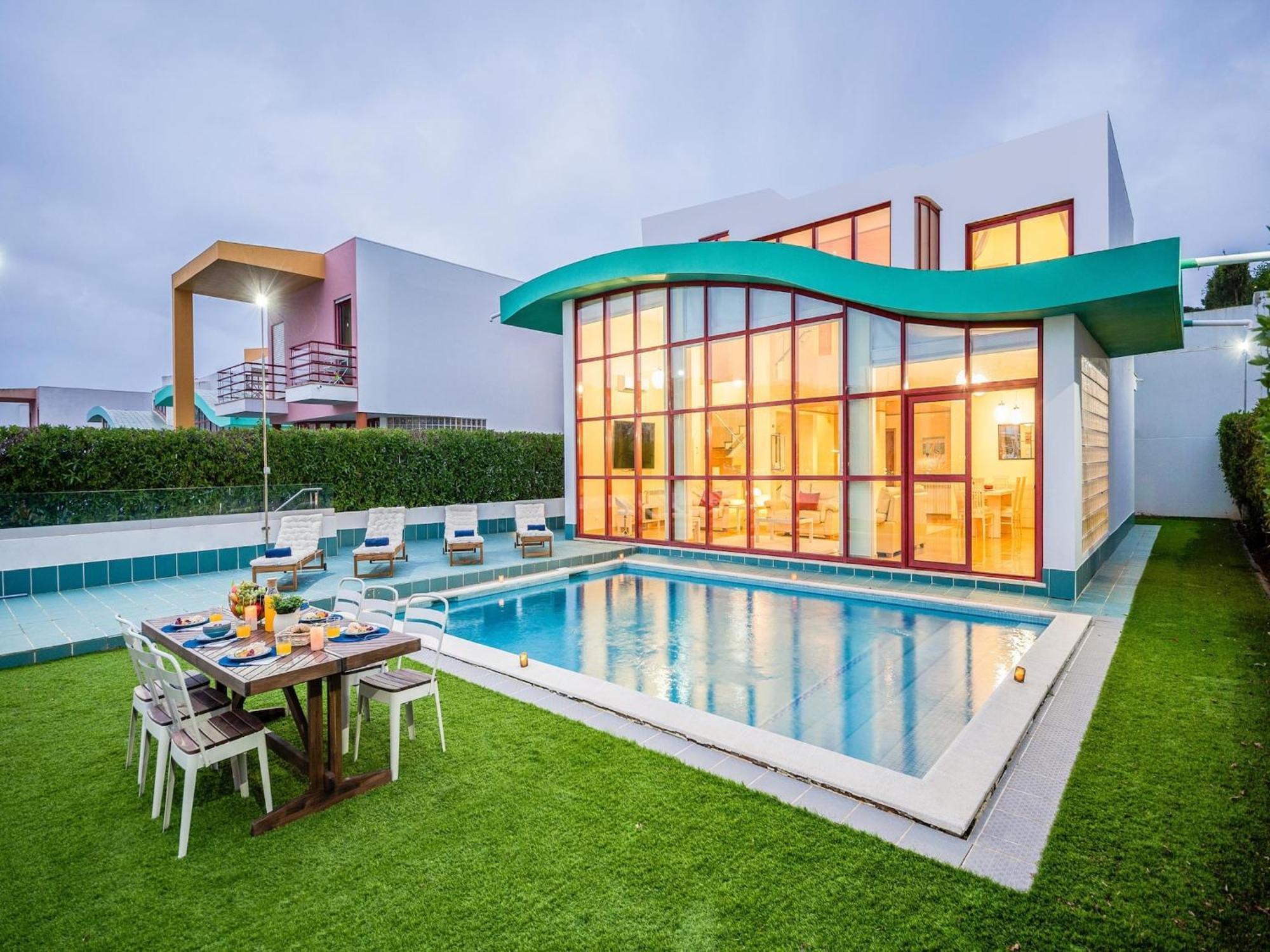 Superb Villa, Private Pool Villa